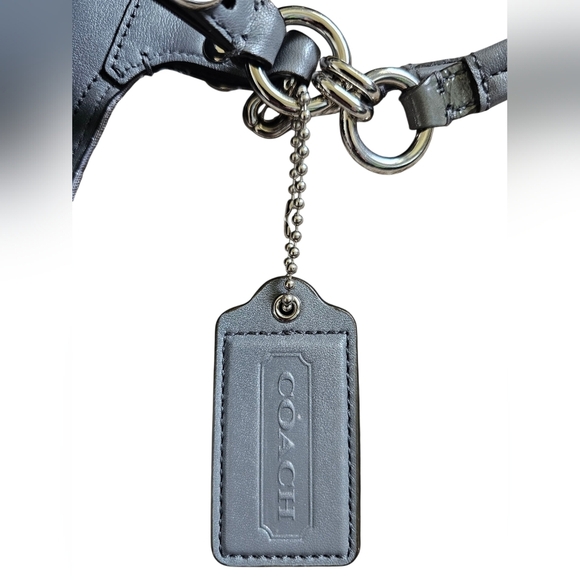 Coach Mia Op Art Gray Metallic Signature Tote With Dust Bag. New With Out Tags - Picture 10 of 15